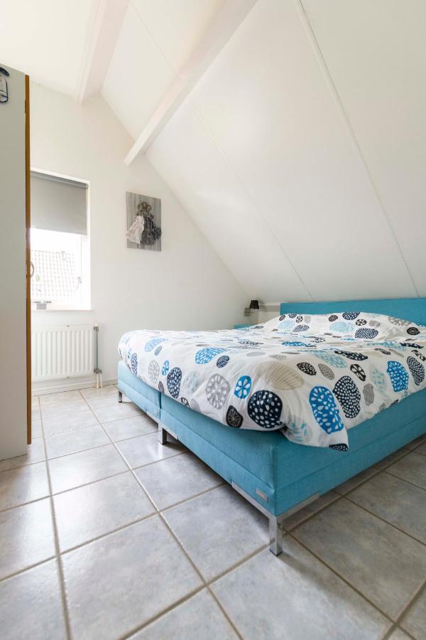 Vakantiehuis Op Villapark Oesterbaai Aan Zee , Met Speeltuin Grenzend Aan De Tuin Wemeldinge Extérieur photo