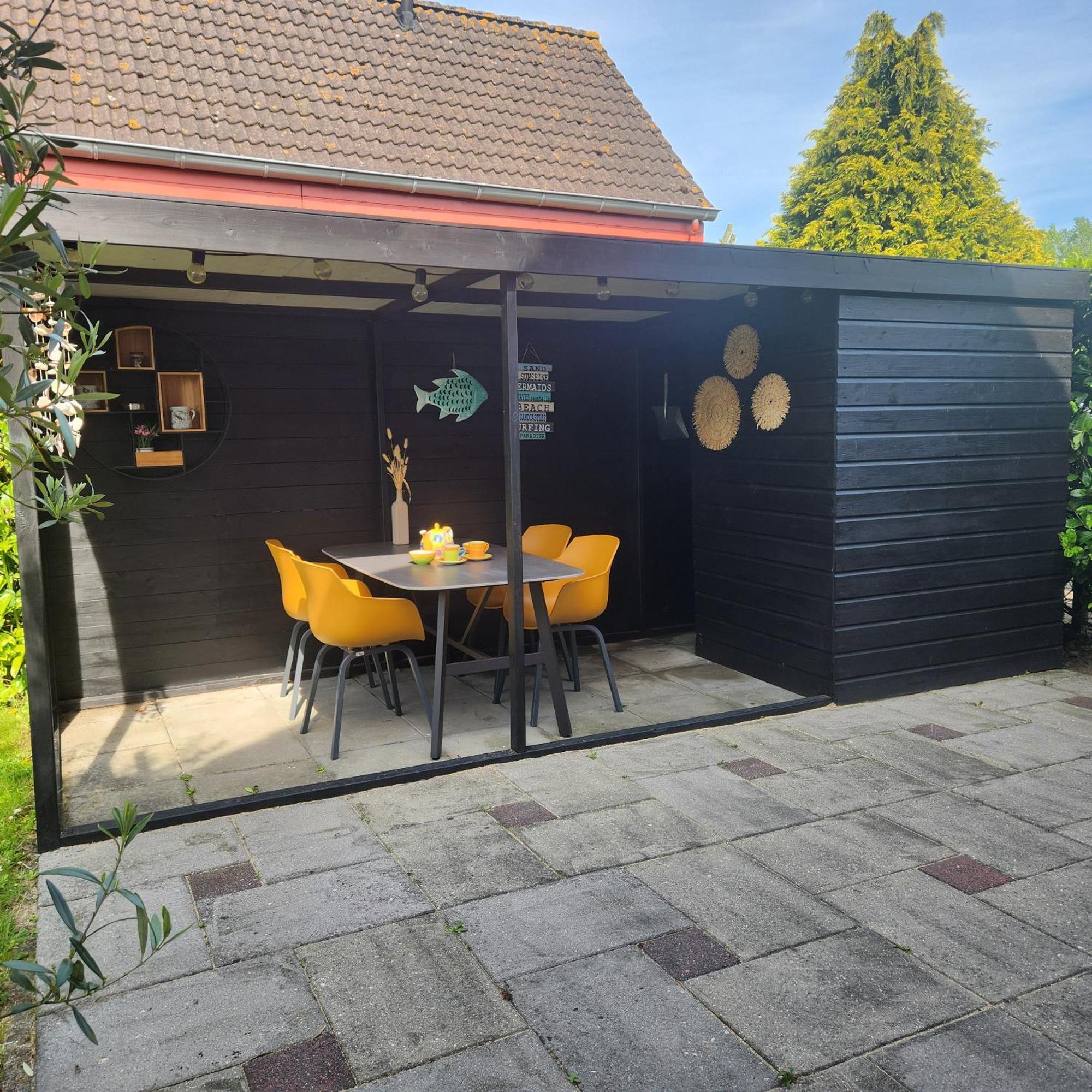 Vakantiehuis Op Villapark Oesterbaai Aan Zee , Met Speeltuin Grenzend Aan De Tuin Wemeldinge Extérieur photo