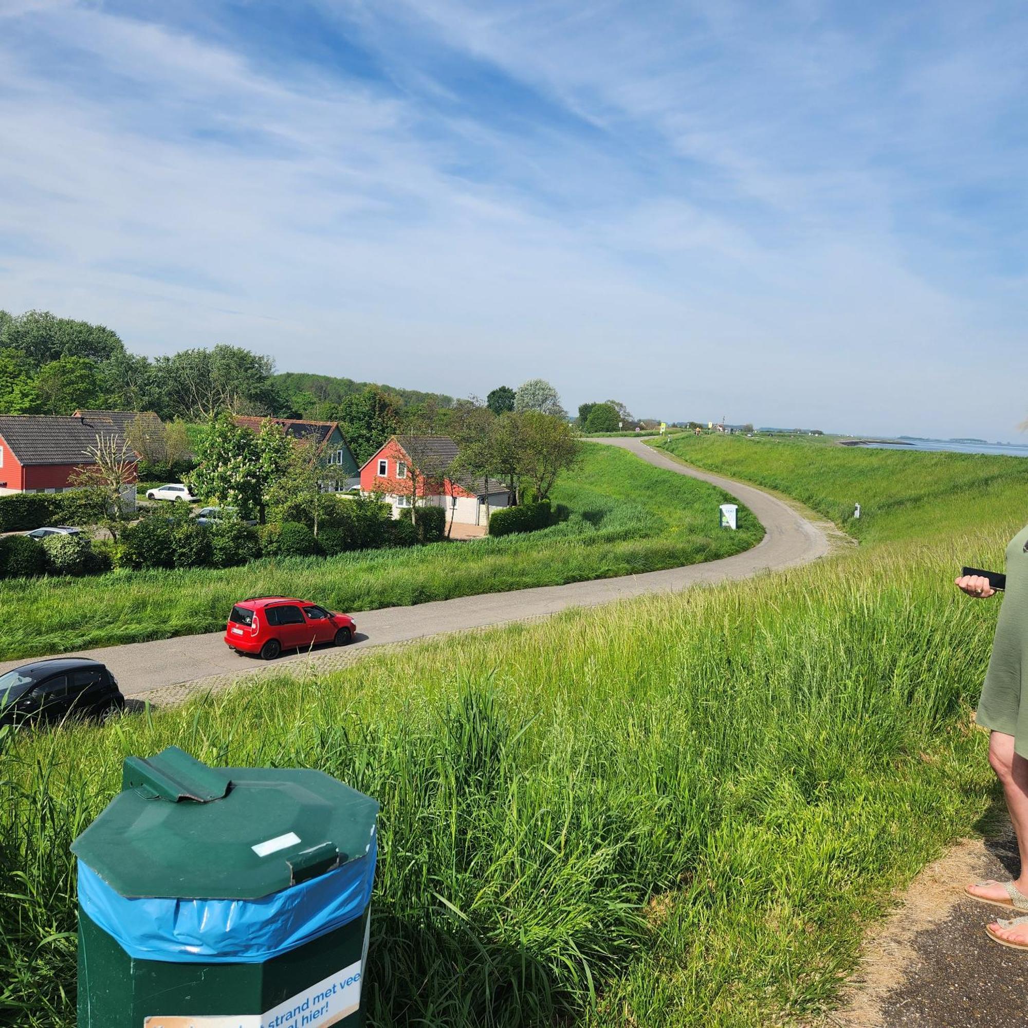 Vakantiehuis Op Villapark Oesterbaai Aan Zee , Met Speeltuin Grenzend Aan De Tuin Wemeldinge Extérieur photo